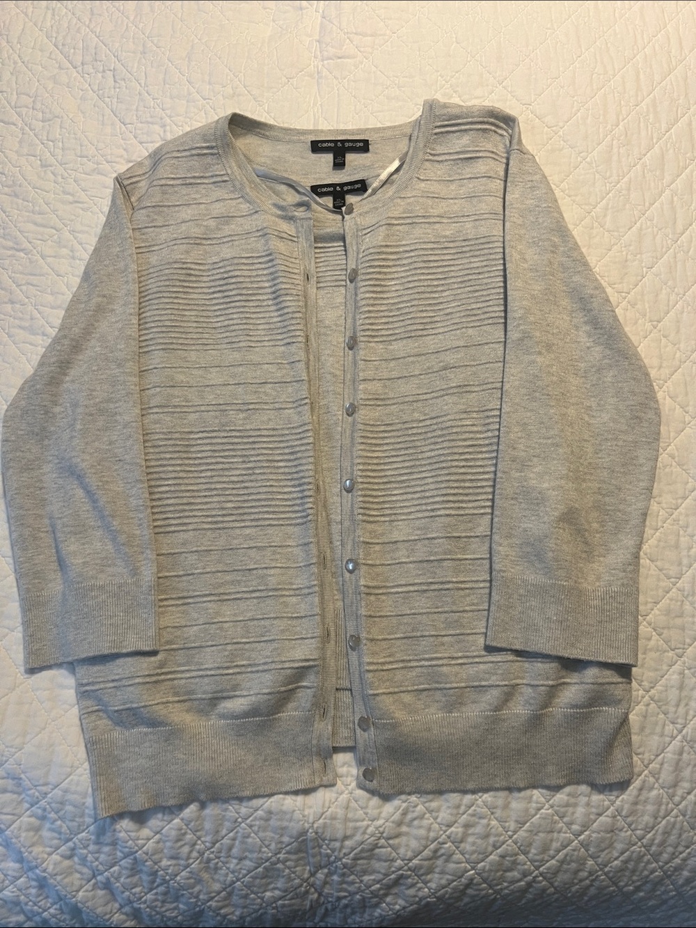 Cable & Gauge Light Gray Ribbed Neck Sweater 2 piece set